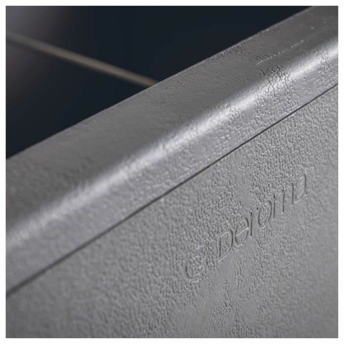 V2HEE5DA981C25C8D8F8108E582D597091AR5809360P6