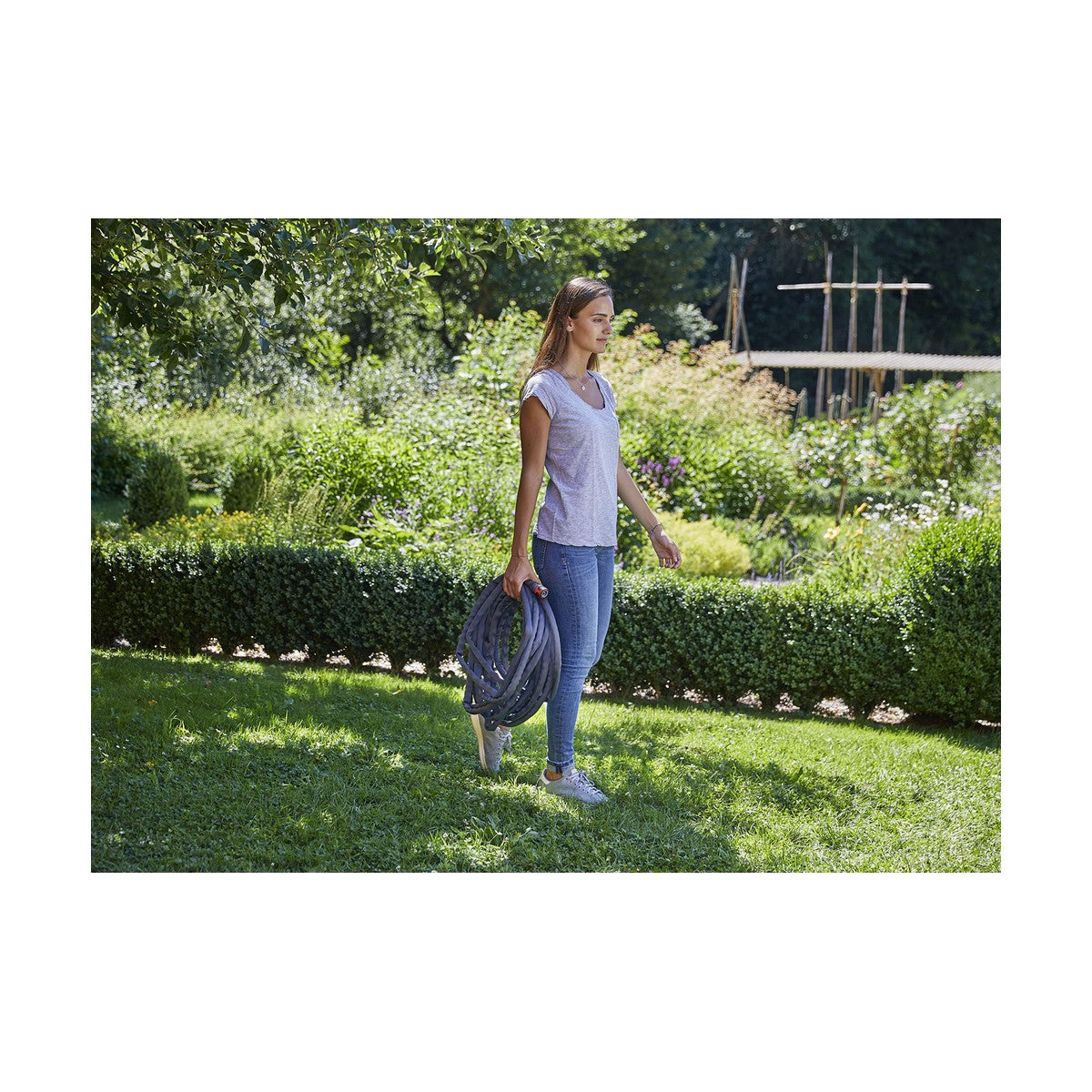 V8H89B70DFCB88500F76210946153D35558R3238601P3