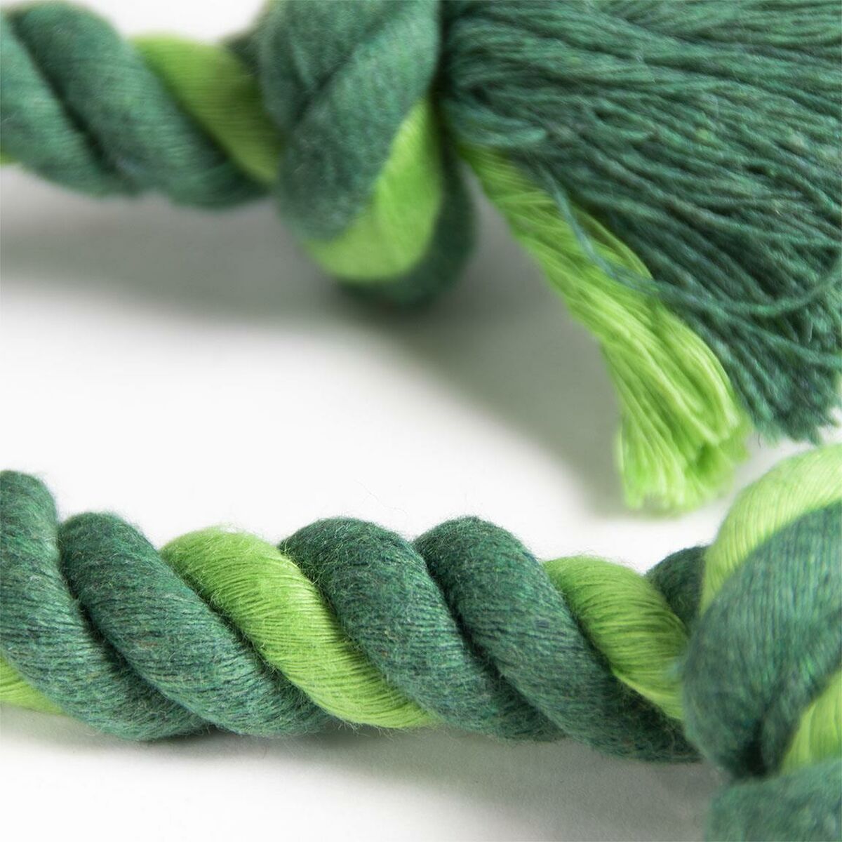 V5H3314B373E9983AE1669CF8098BC020E2R5145186P3