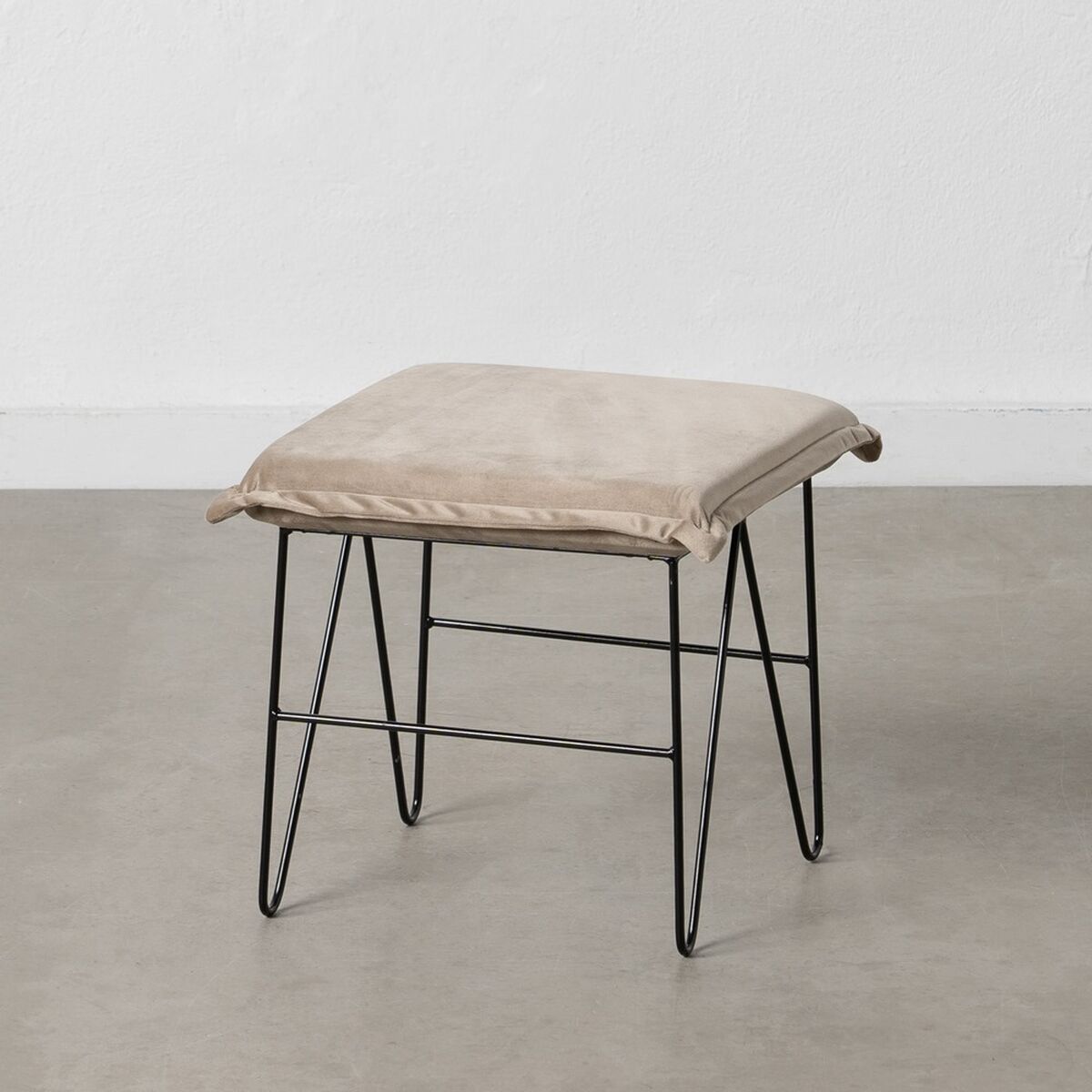 V5H234116F46C272AC9777A982638673039R4951878P1