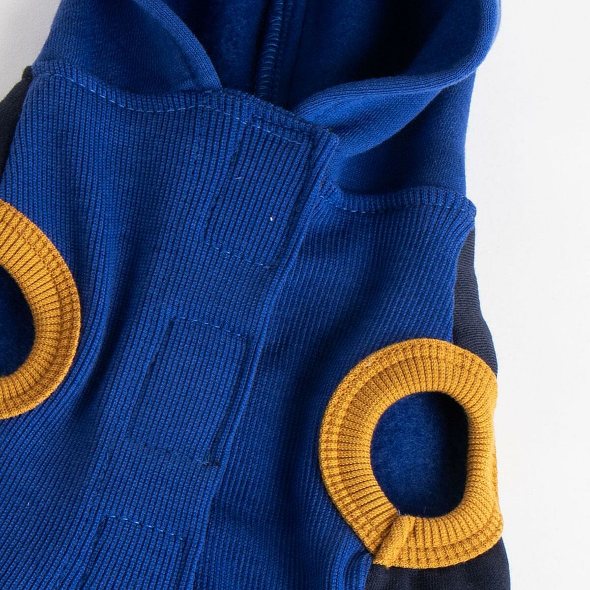 V2H0D242D541C924D54AF33B2DE6D1334CCR6446421P3