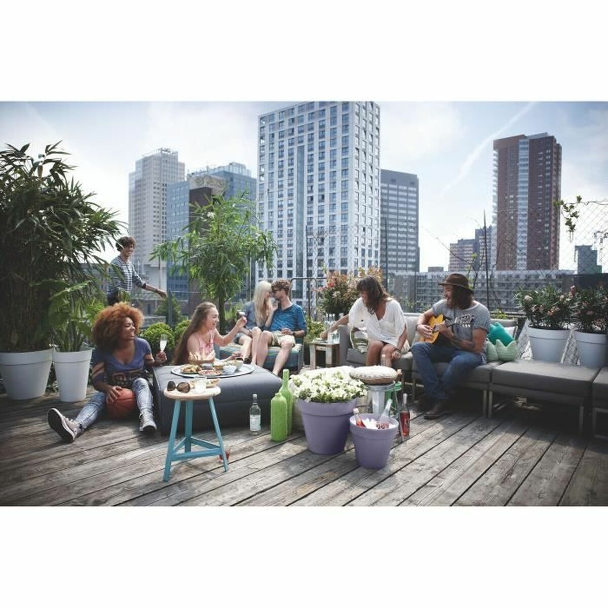 V2H5DD25EEC9DF1EFC60A1E7C1F5BD15DAAR5780240P4