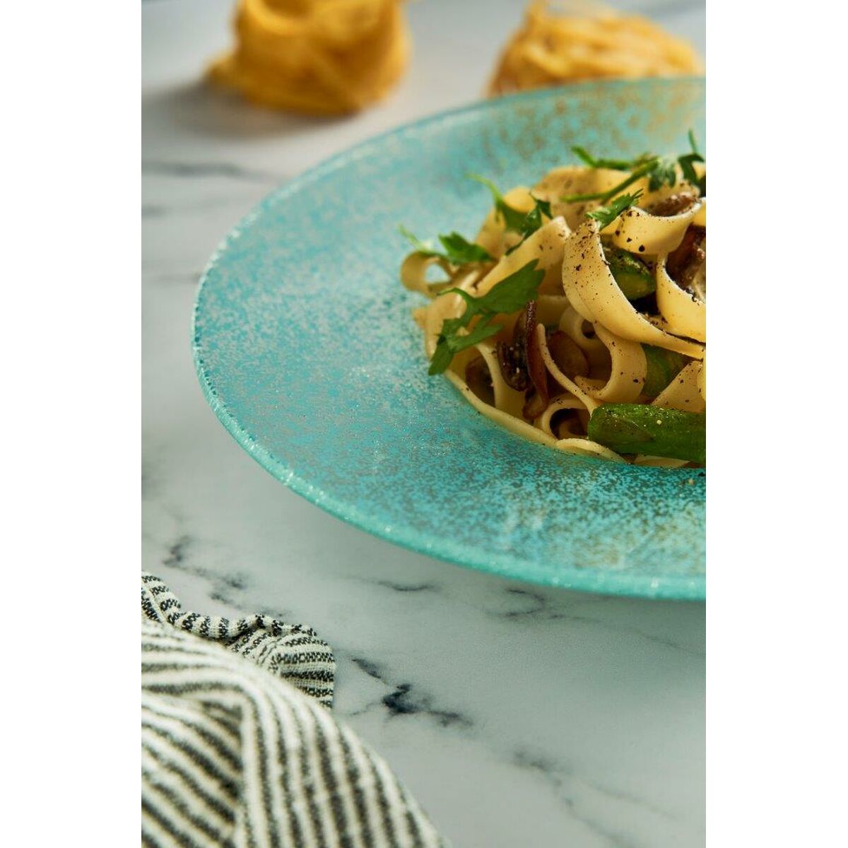 V2H904FD6008B0DD4B314C2ED4FAE3EBA2DR5606062P6