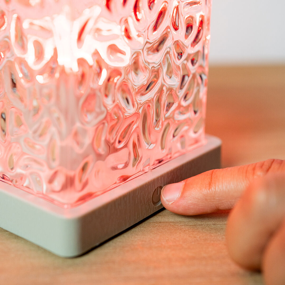 V5HAB944032FA8DE08904623718CEBF7D60R5280146P4