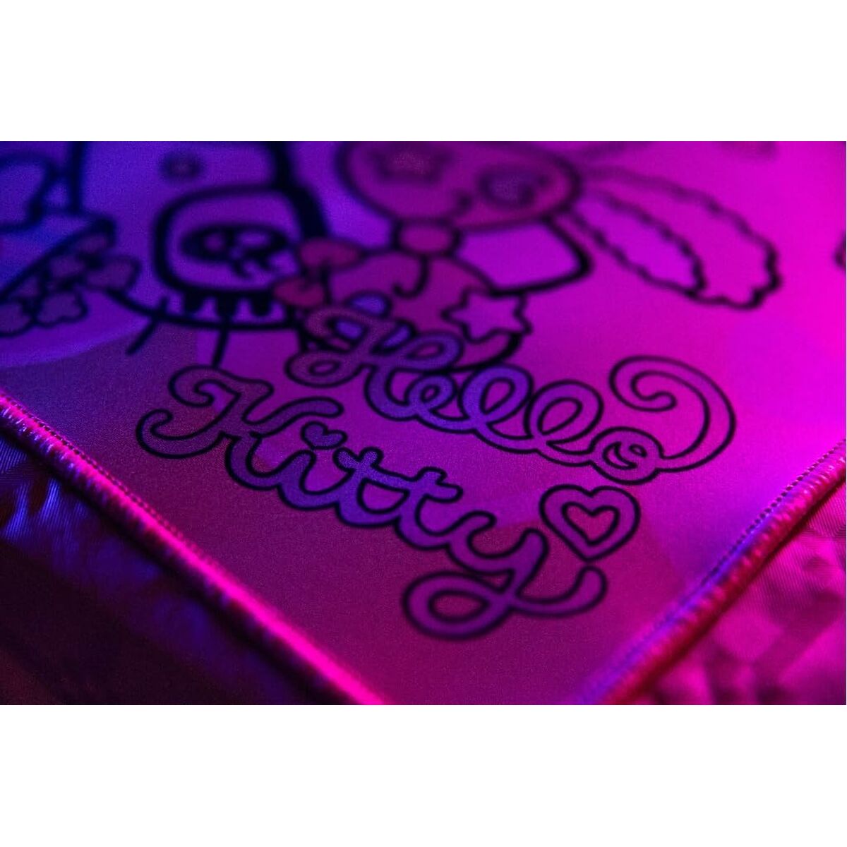 V2HE9F235C5B2001FF1DF7591AF145598A5R5808129P9