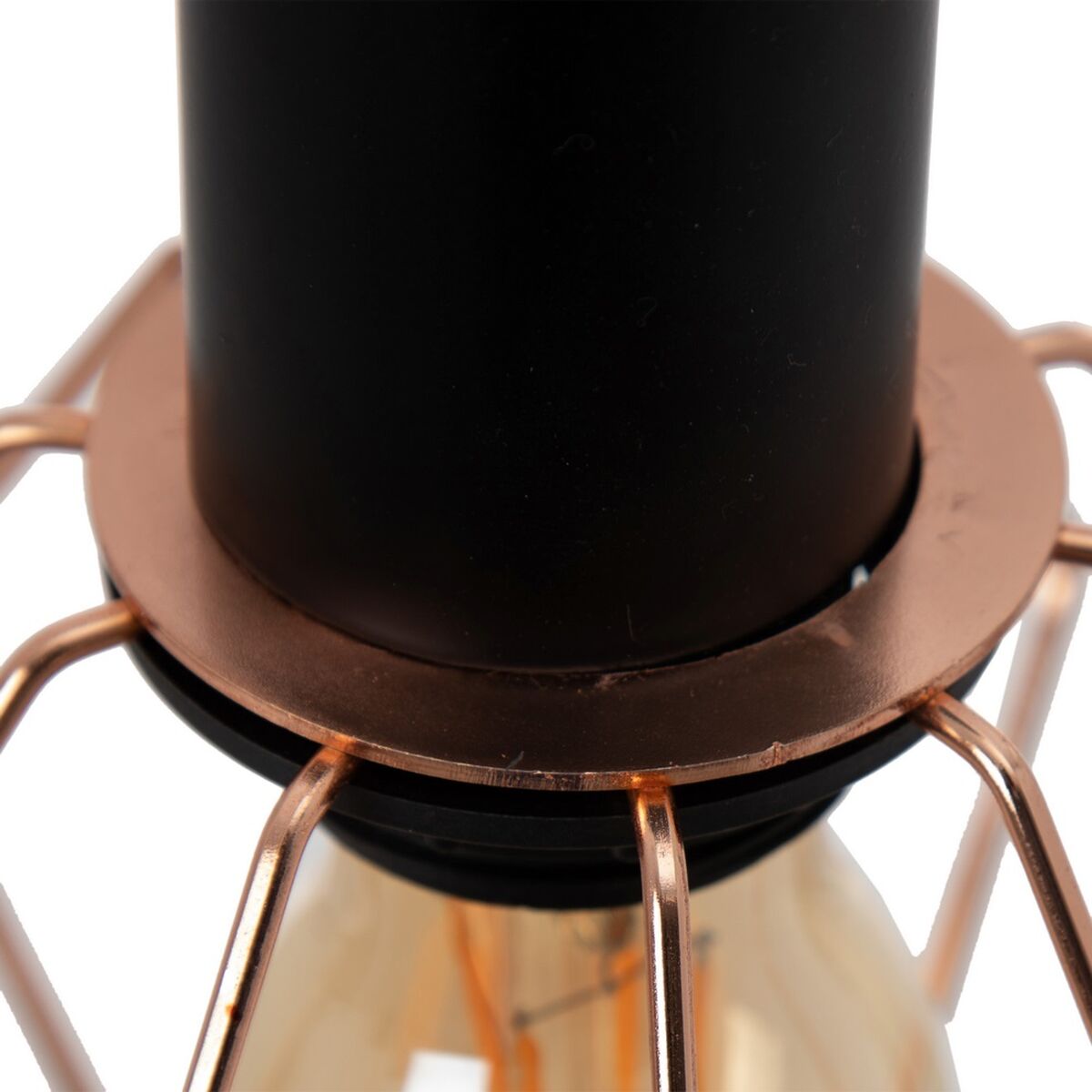 V4HE04D635AA720C7A8301A5E8C7B5509F4R2458222P5