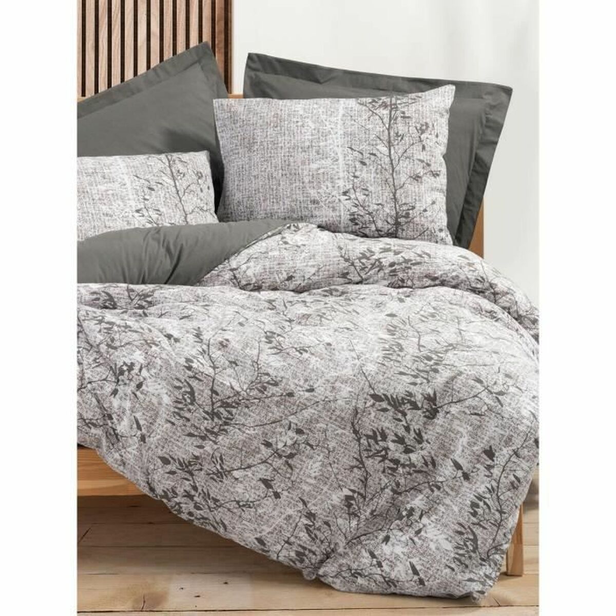 V2H672F9FB8757F0E1783437464C949E3CBR6116513P4