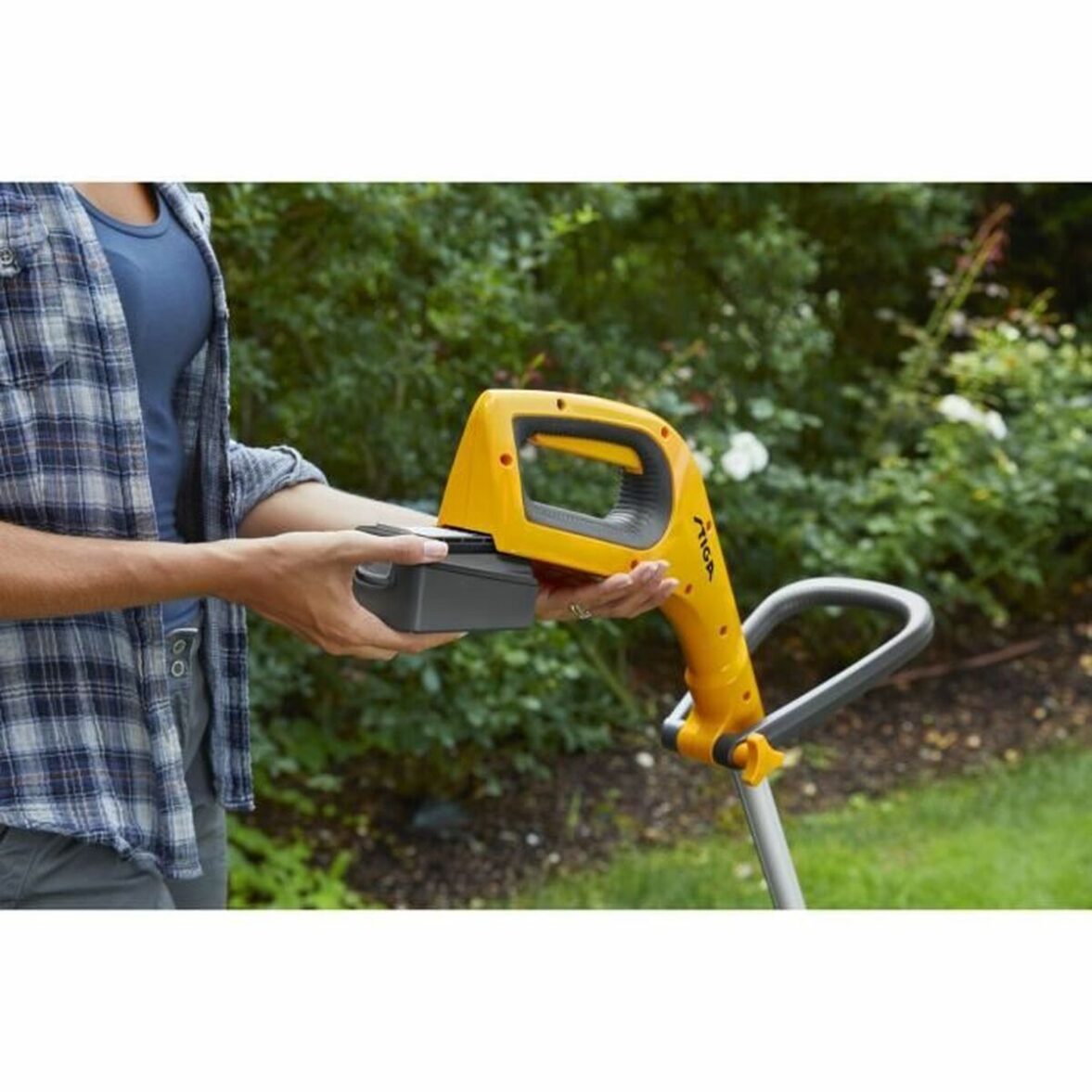 Desbrozadora multifunción STIGA GT 100e 150 W 20 V - Imagen 6