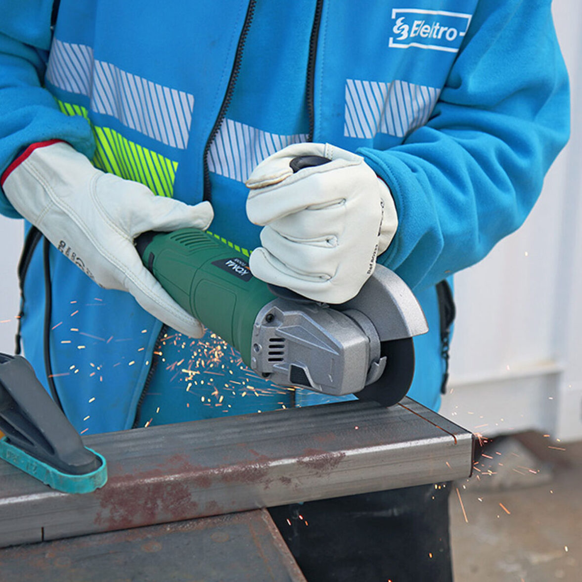 Amoladora angular Koma Tools 1050 W - Imagen 9