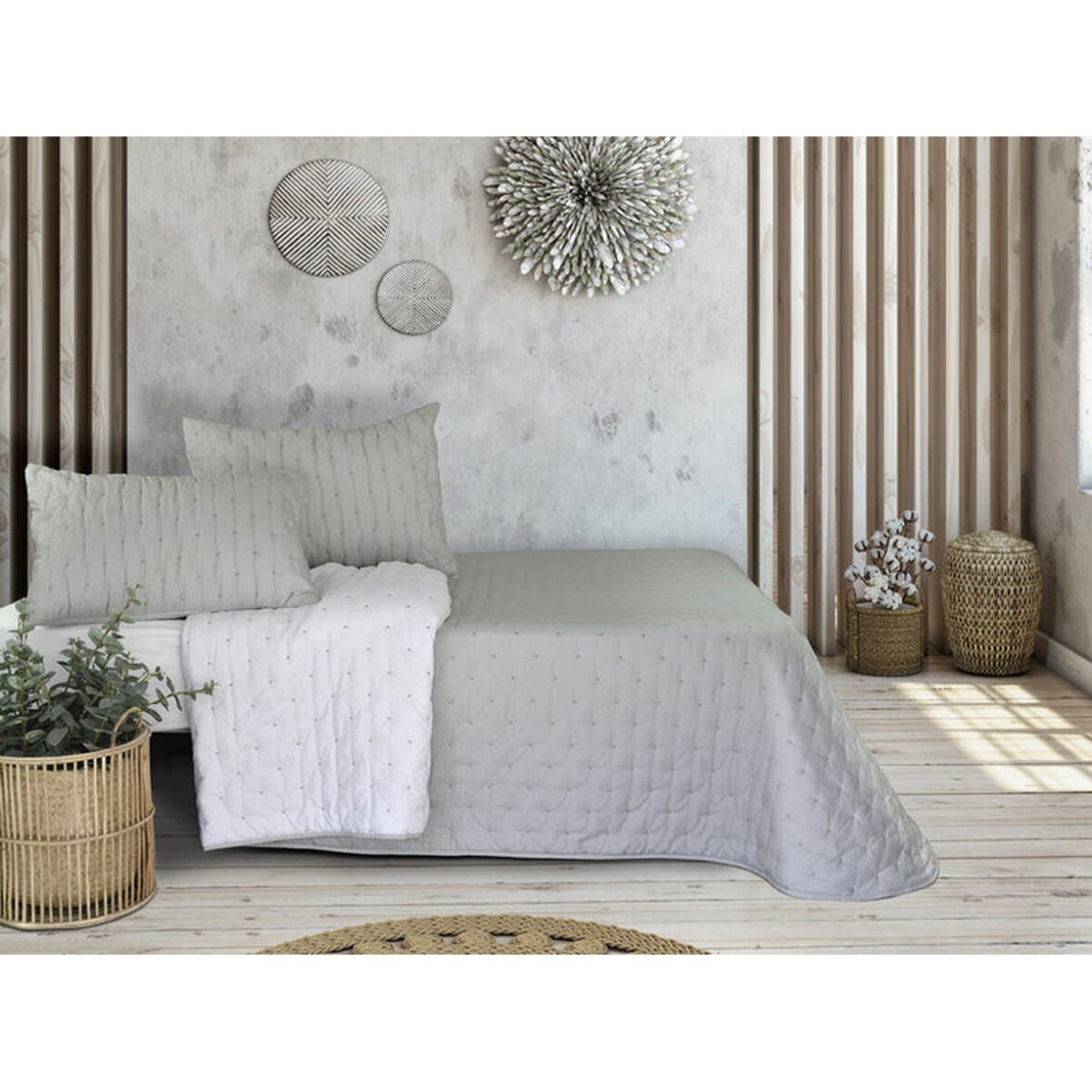 Colcha Pierre Cardin TRIANA Gris Perla Cama de 135 (3 Piezas) - Imagen 3