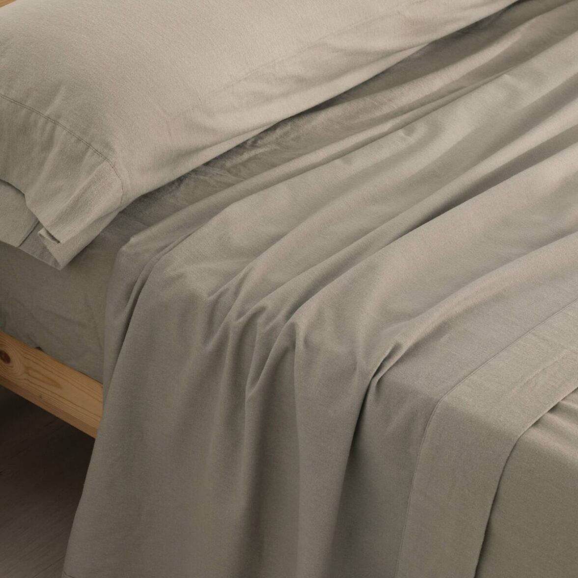 Juego de Sábanas SG Hogar Taupé Cama de 135 - Imagen 5