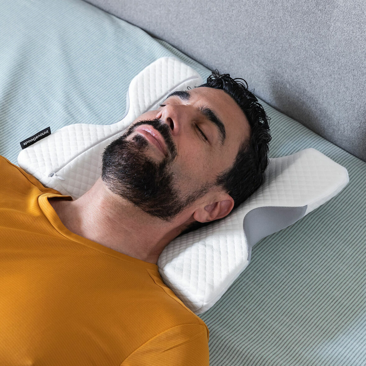 Almohada Viscoelástica Cervical para Parejas Cozzy InnovaGoods Blanco Espuma viscoelástica (Reacondicionado A) - Imagen 3