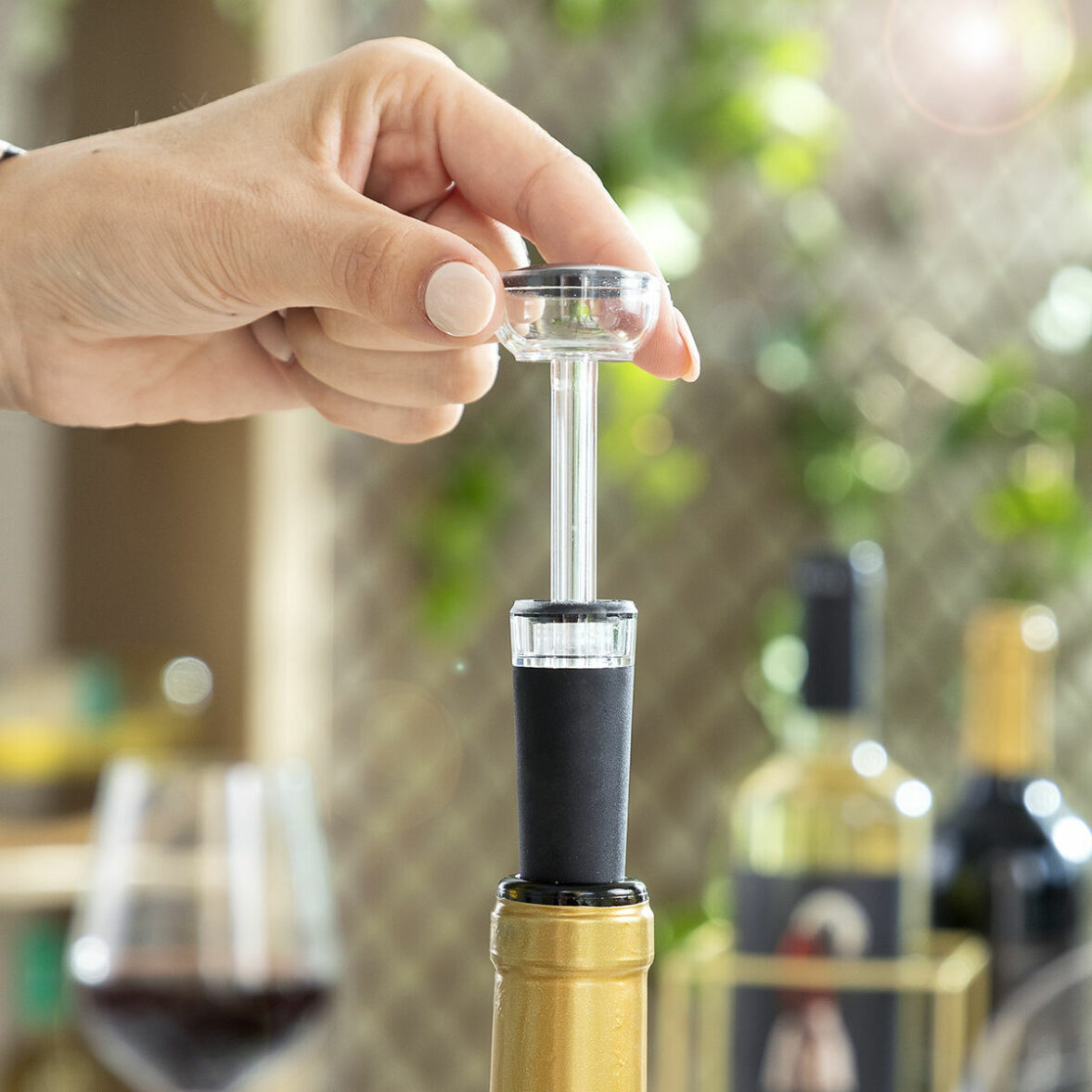Sacacorchos Eléctrico con Accesorios para Vino Corking InnovaGoods ABS (Reacondicionado A) - Imagen 7